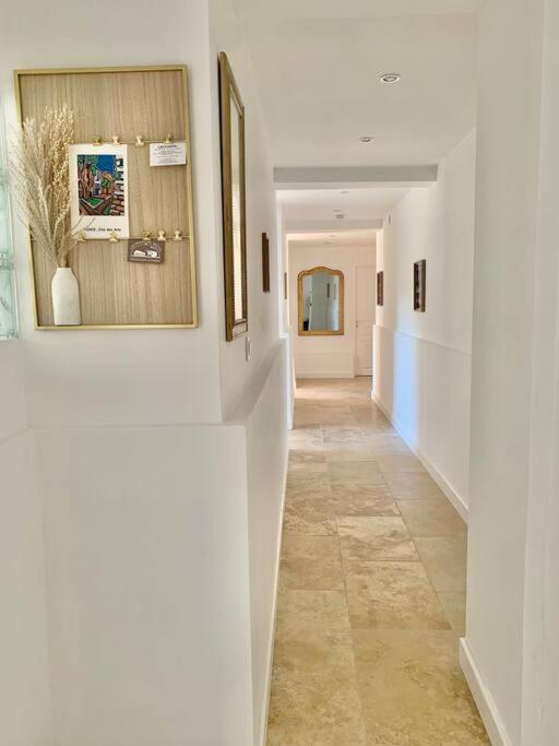La Reposee, Bas De Villa En Plein Coeur De Vence Bagian luar foto