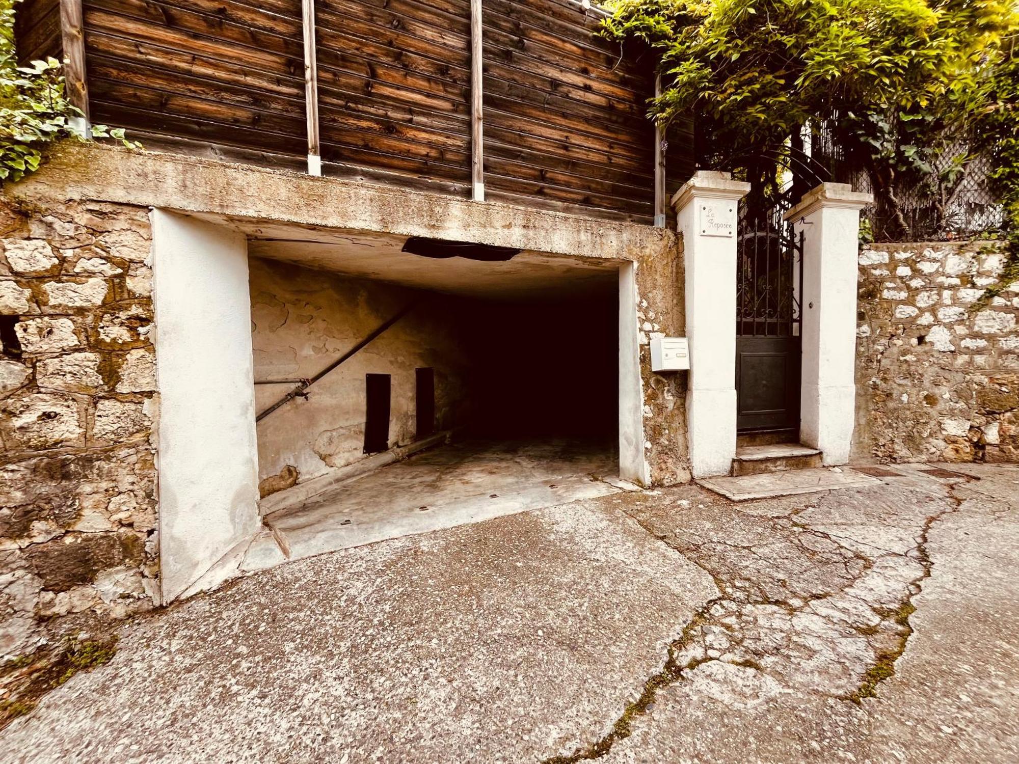 La Reposee, Bas De Villa En Plein Coeur De Vence Bagian luar foto